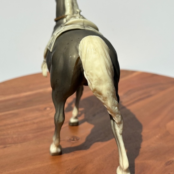 RARE Breyer "Cheyenne" Western Prancing Horse with saddle - Picture 16 of 16